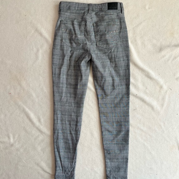 American Eagle pants 2R - Picture 4 of 7